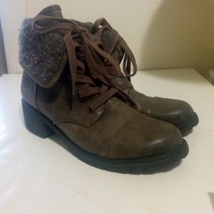 Women's Roxy Combat Boots size 8 1/2